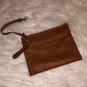 𝙁𝙖𝙪𝙭 𝙇𝙚𝙖𝙩𝙝𝙚𝙧 𝘽𝙖𝙜